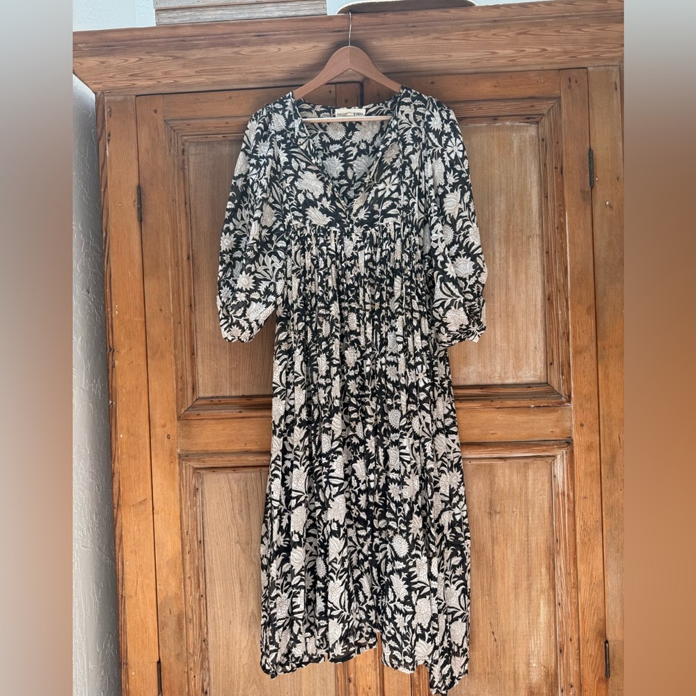 Kyra Midi Dress - Daughters of India